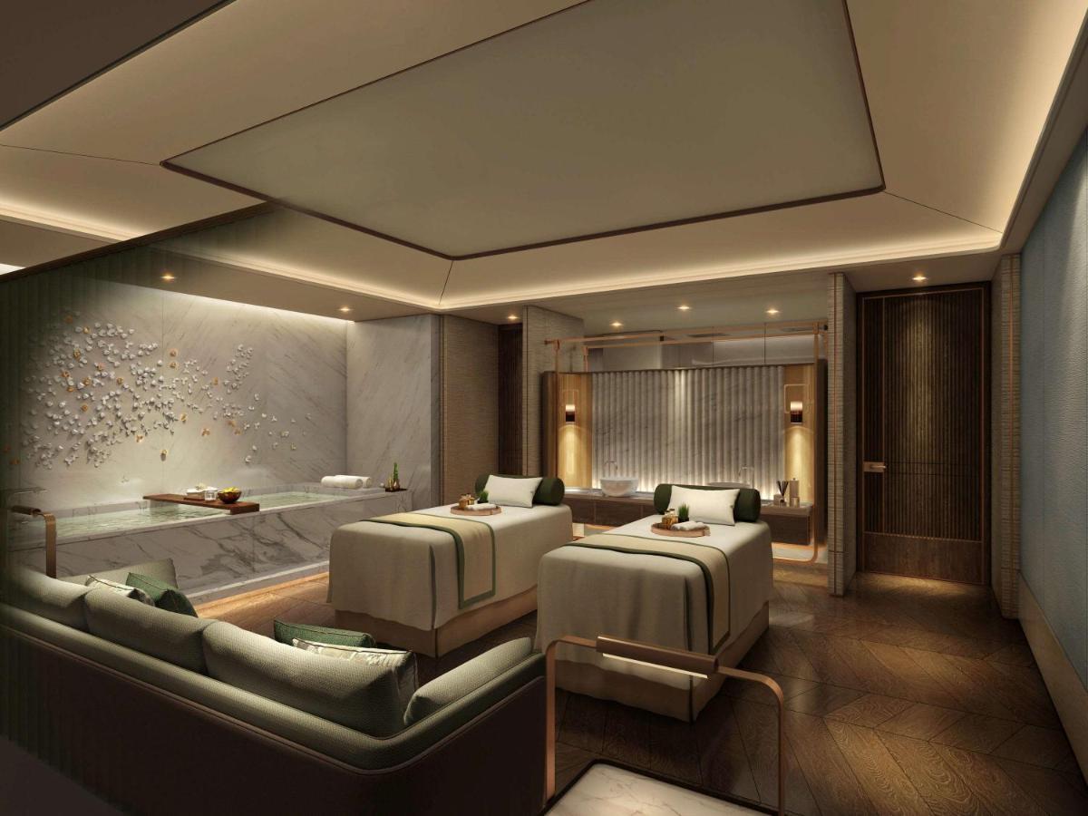 Fairmont Ambassador 酒店 5*